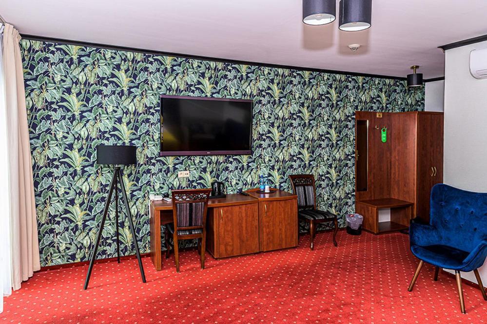 Hotel Stara Gorzelnia ลีแคญ ภายนอก รูปภาพ