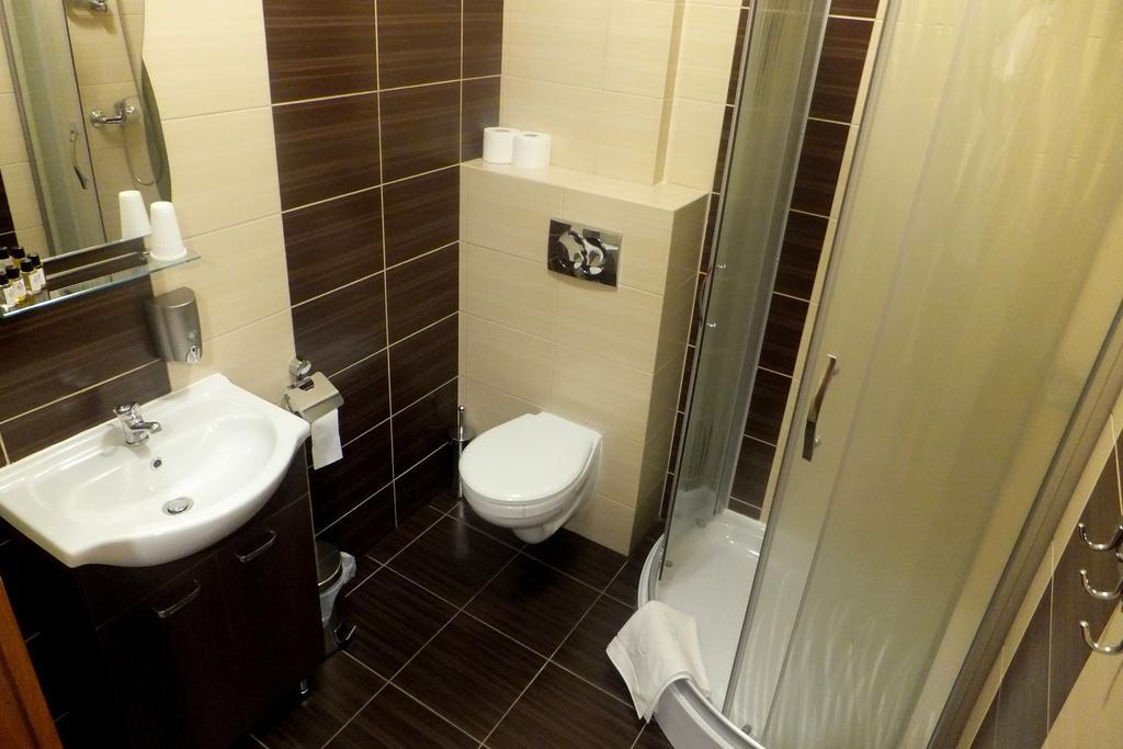 Hotel Stara Gorzelnia ลีแคญ ห้อง รูปภาพ