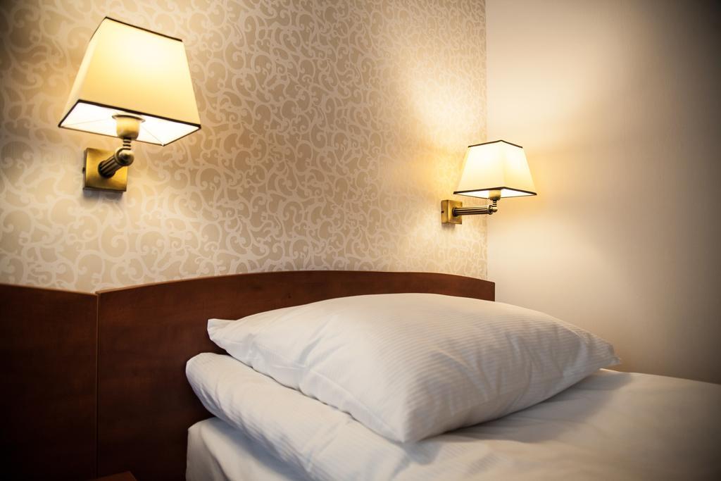 Hotel Stara Gorzelnia ลีแคญ ห้อง รูปภาพ